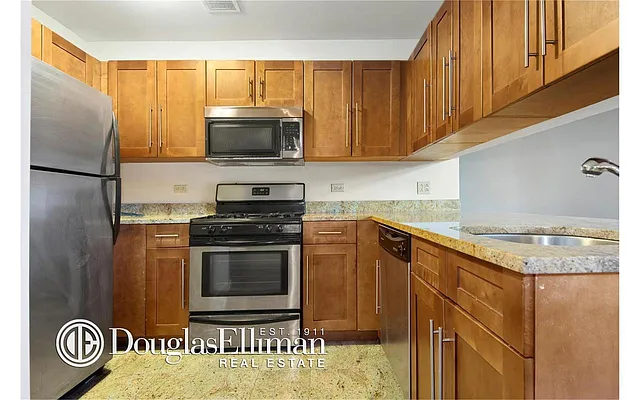 Rented by Douglas Elliman | media 30