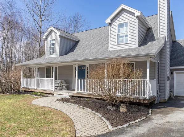 39 Ashley Avenue, Glenburn, ME 04401
