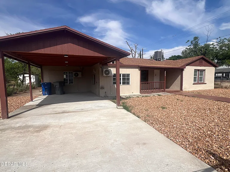 8405 Pinon St — Photo 4