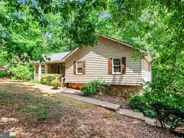 310 White Oak St, Dallas, GA 30157