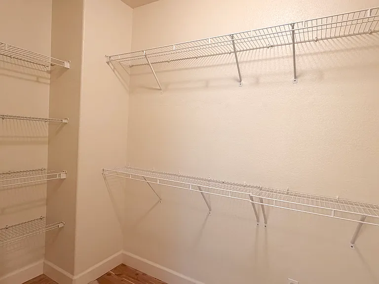 6150 Lockridge Dr — Photo 17
