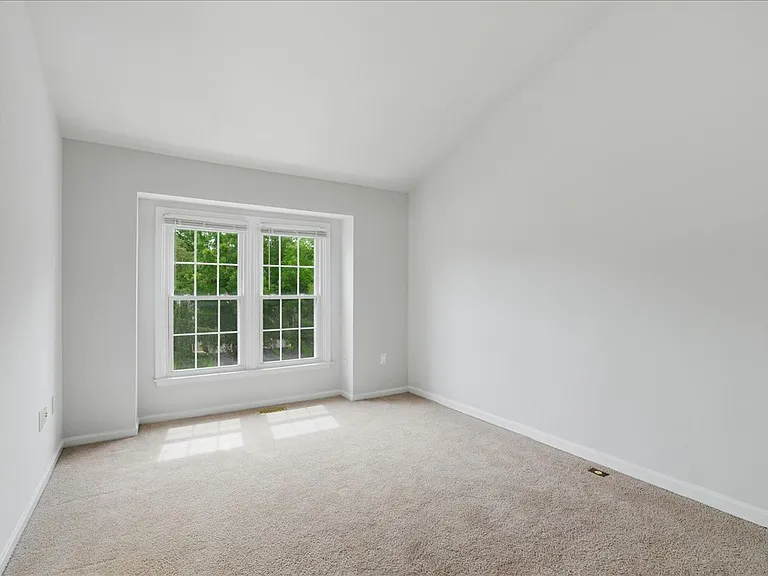 13937 Middle Creek Pl — Photo 15