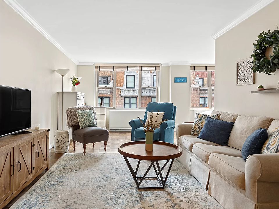 1st image of 137 E 36th St #15J