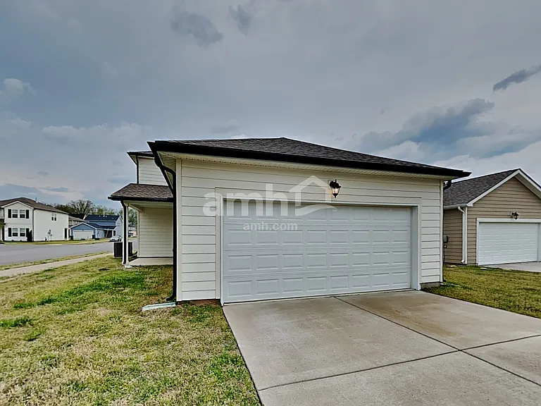 5068 Trailwater Dr — Photo 19