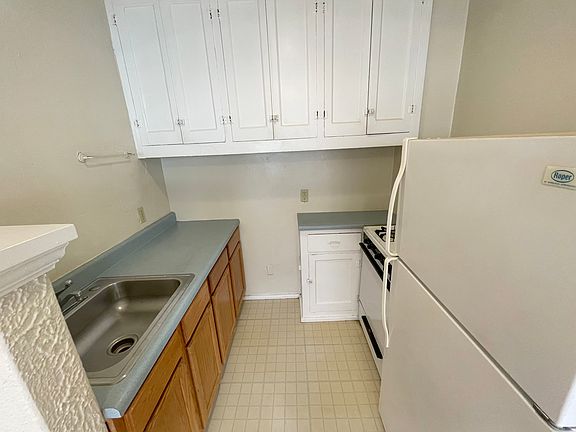 5th image of 6408 Oakland Ave