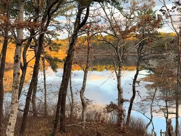 32 Hinkle Ln, Orleans, MA 02653