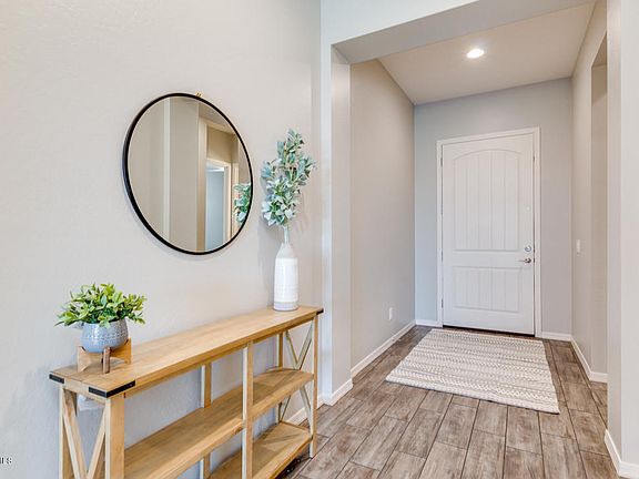 5th image of 1141 W Snowbell Ave