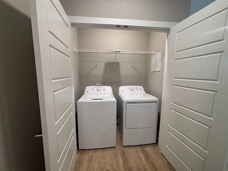 5808 Nall Ave — Photo 73