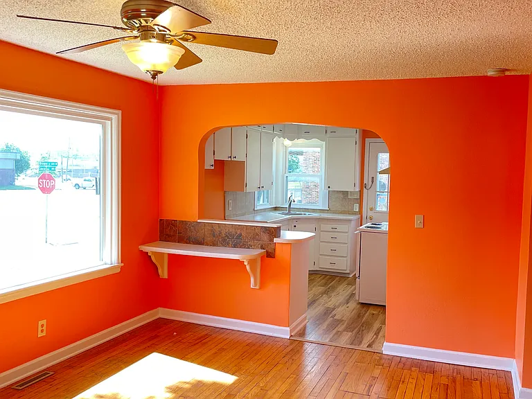 803 N Concord Ave — Photo 5