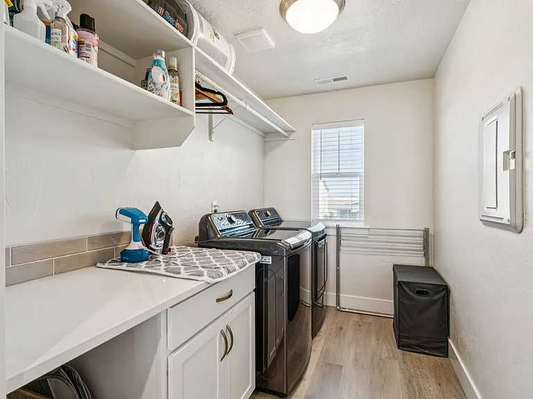 LG washer and dryer included