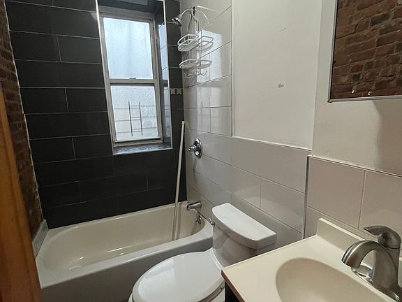 4th image of 602 W 139th St #8