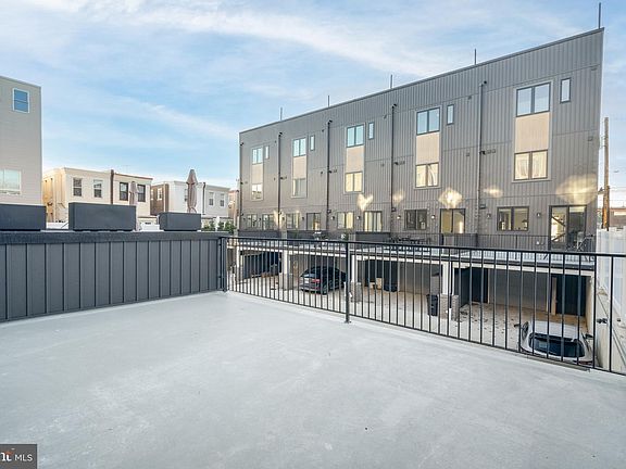 5th image of 2508 E Cumberland St #6
