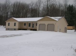 2 Slocum Dr, West Monroe, NY 13167