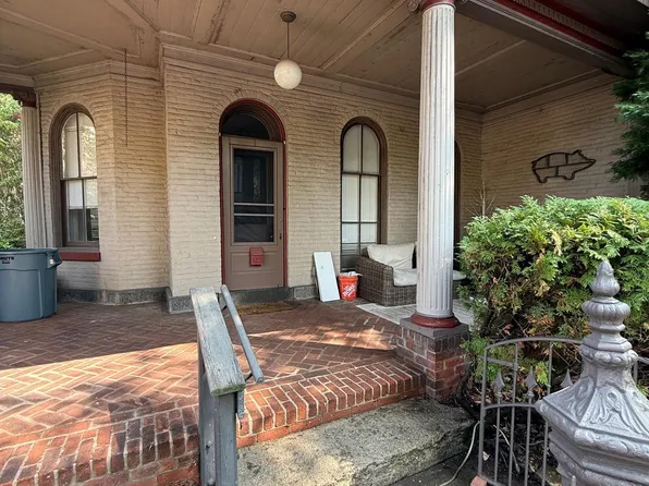 26 York St #28-1, Lambertville, NJ 08530