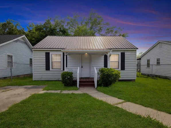 510 S King St, Fayetteville, NC 28301