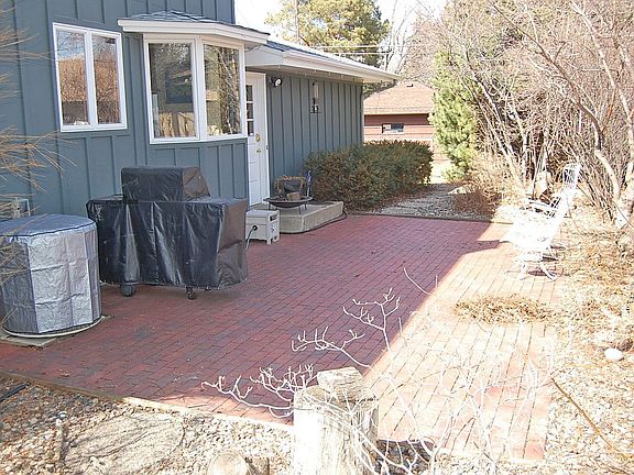 5th image of 1986 Prior Ave N