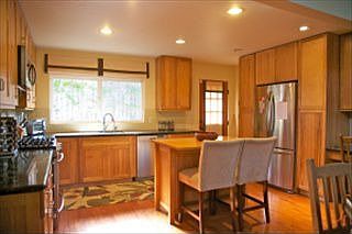 4th image of 2957 Glen Albyn Dr