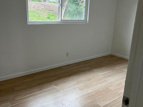 4th image of 6755 Obispo Ave #4