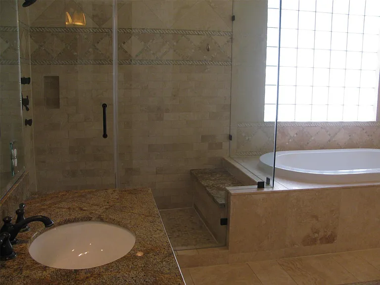 4112 Blossom St — Photo 30