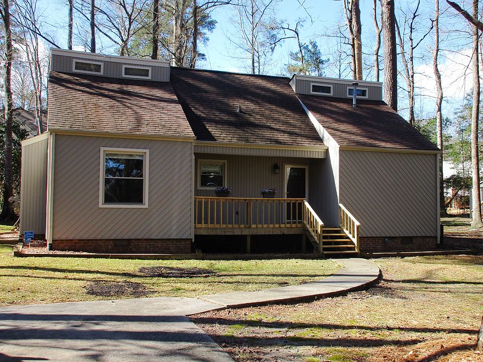 1st image of 103 Tanglewood Dr
