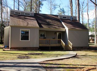 103 Tanglewood Dr, Greenville, NC 27858