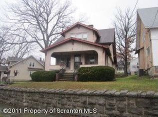 448 Grove St #L-9-10, Peckville, PA 18452