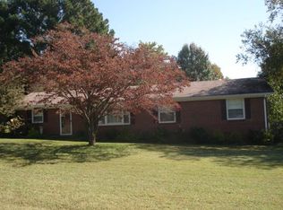 100 Magnolia St, McMinnville, TN 37110