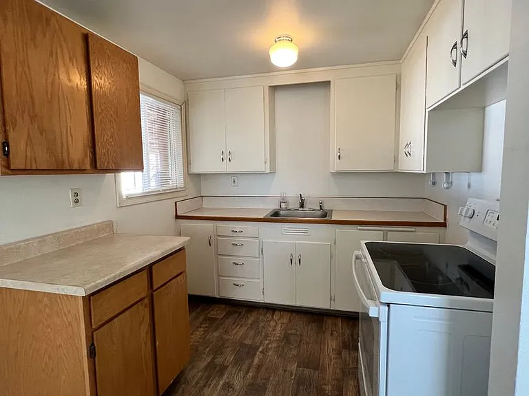 228 W Northshore Dr — Photo 6