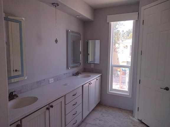 5th image of 2727 E University Dr #2