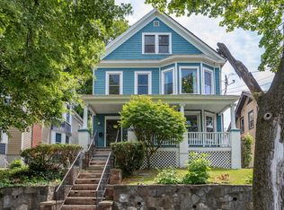 65 N Clinton St FLOOR 2, Poughkeepsie, NY 12601