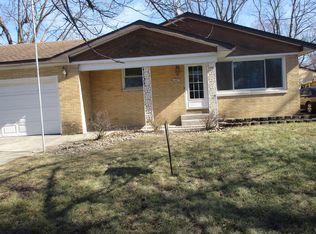 6851 Van Buren St, Merrillville, IN 46410