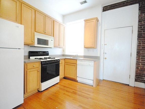 2nd image of 407 N Euclid Ave #A