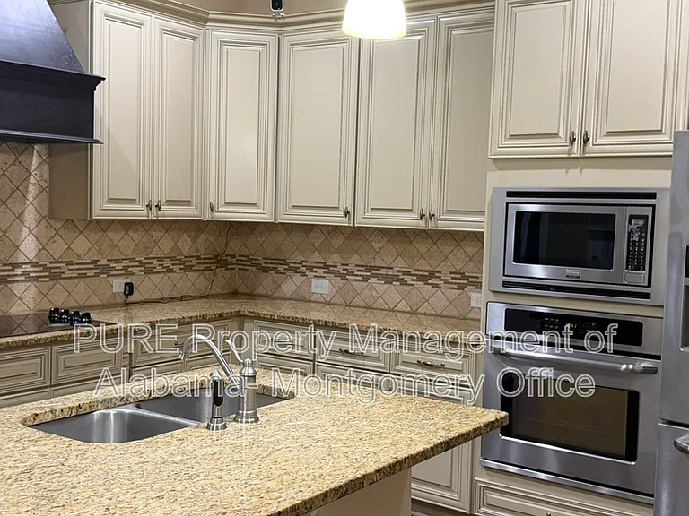 170 Sherwood Trl — Photo 2