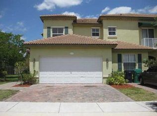 15275 SW 89th Ter, Miami, FL 33196