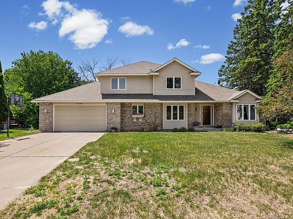 3rd image of 5705 Lois Ln
