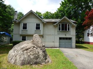 37 Vail Rd, Landing, NJ 07850