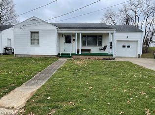 105 Adams Ave, Woodsfield, OH 43793