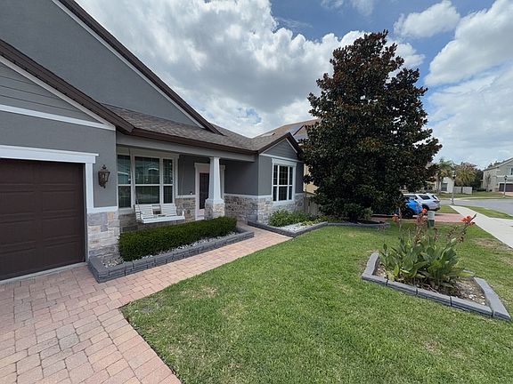 4th image of 16007 Ollivett St