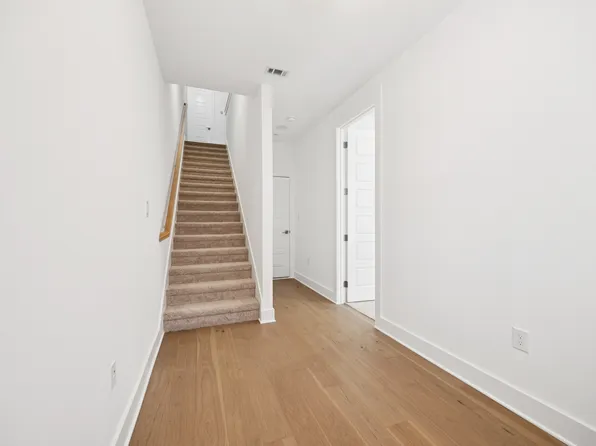 262 Harris St, Lewisville, TX 75057