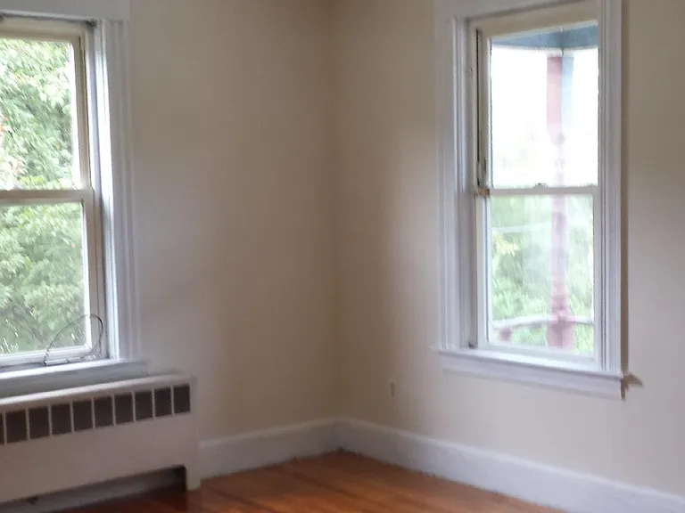 409 Sanders St #2 — Photo 2