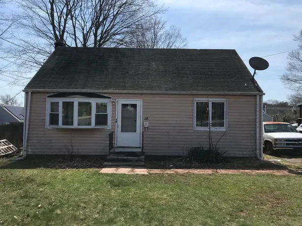 14 Country Club Rd, New Britain, CT 06053
