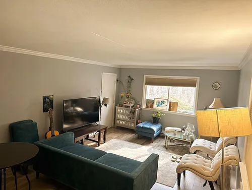 525 Fox Run Ln Photo 1