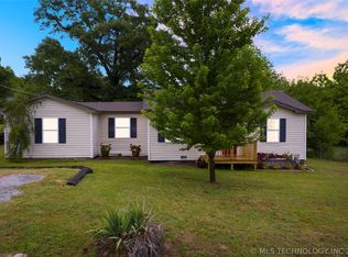 425 Loop Dr, Sand Springs, OK 74063