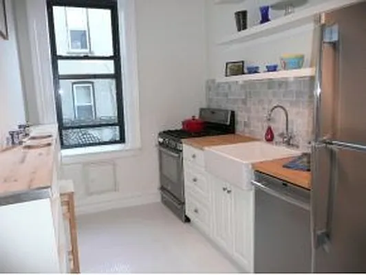 Sold by Calabrese Real Estate | media 29