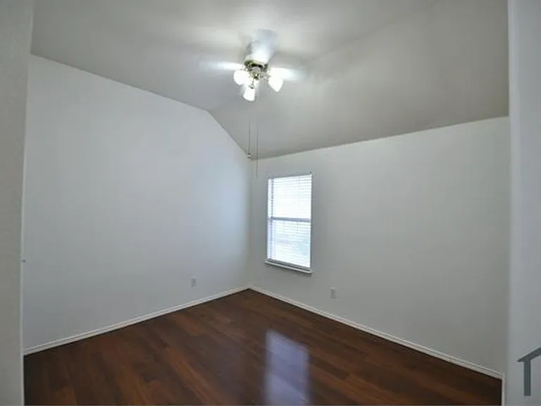 4317 Palmdale Dr — Photo 12
