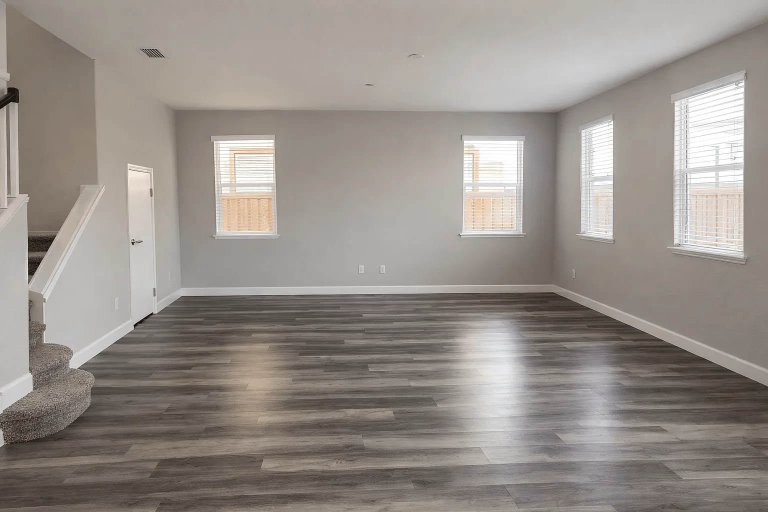 169 Bentwater Loop — Photo 3