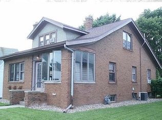 203 W Graham St, Bloomington, IL 61701