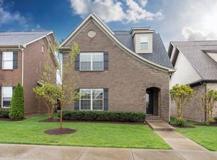 1093 Tarpan Dr, Gallatin, TN 37066