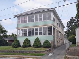 339 Farmington Ave, Cranston, RI 02920