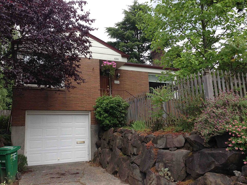 2nd image of 4310 NE 65th St